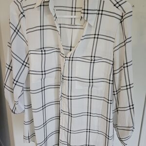 Women's White and Black Plaid Blouse